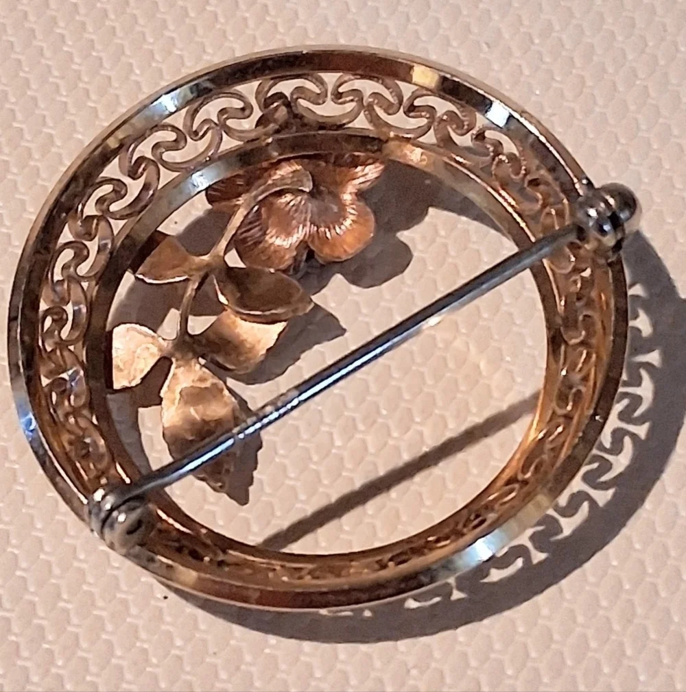 * Vintage Krementz Rose Gold Tone Flower Pin Brooch